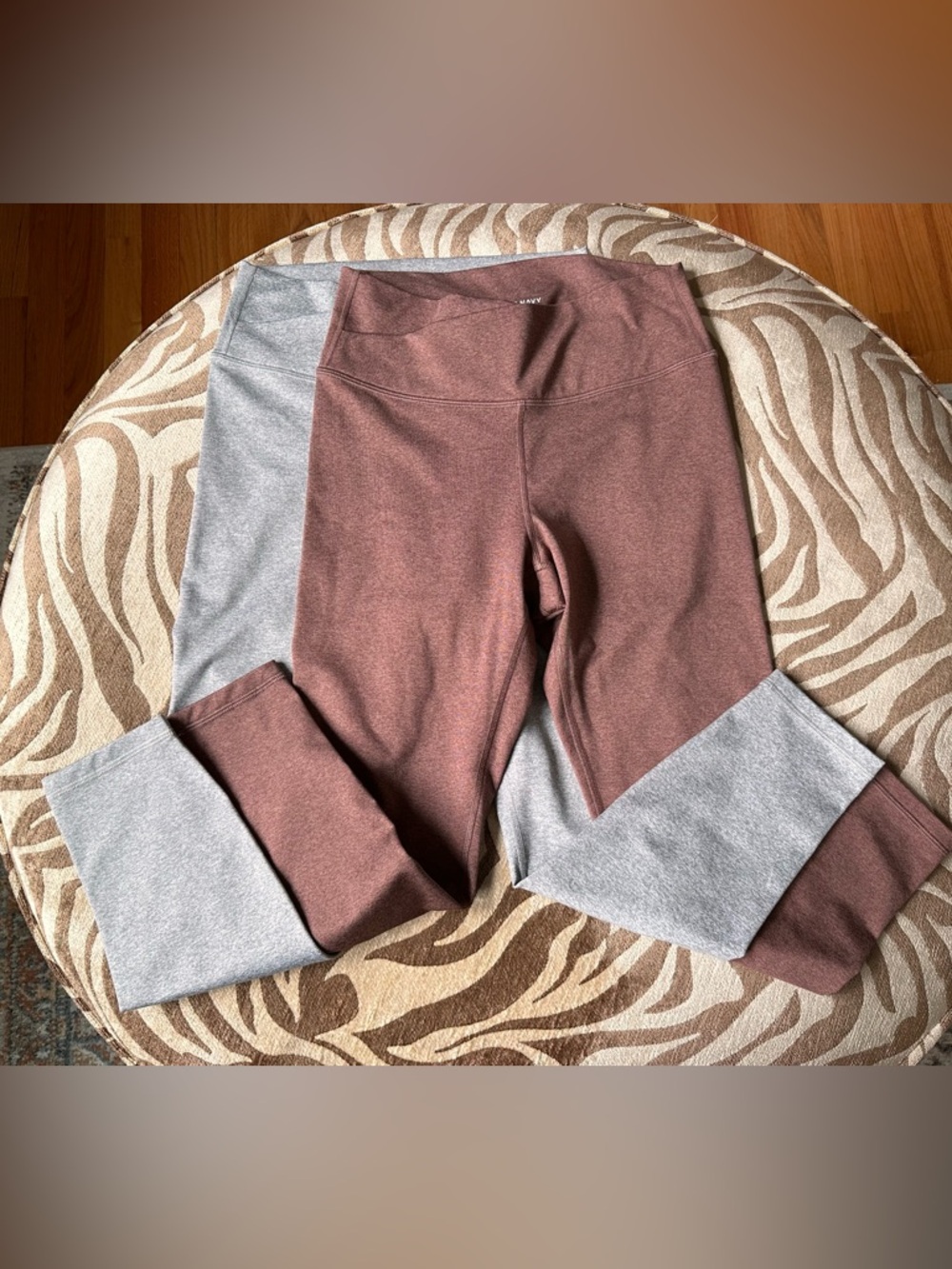 2-pairs of Women’s Extra High Rise Leggings - Old Navy